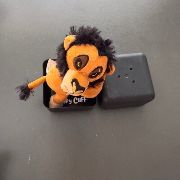 Disney Villains Scar Creepy Cuff Plush The Lion King Cutie Cuff Snap Bracelet - Picture 6 of 8